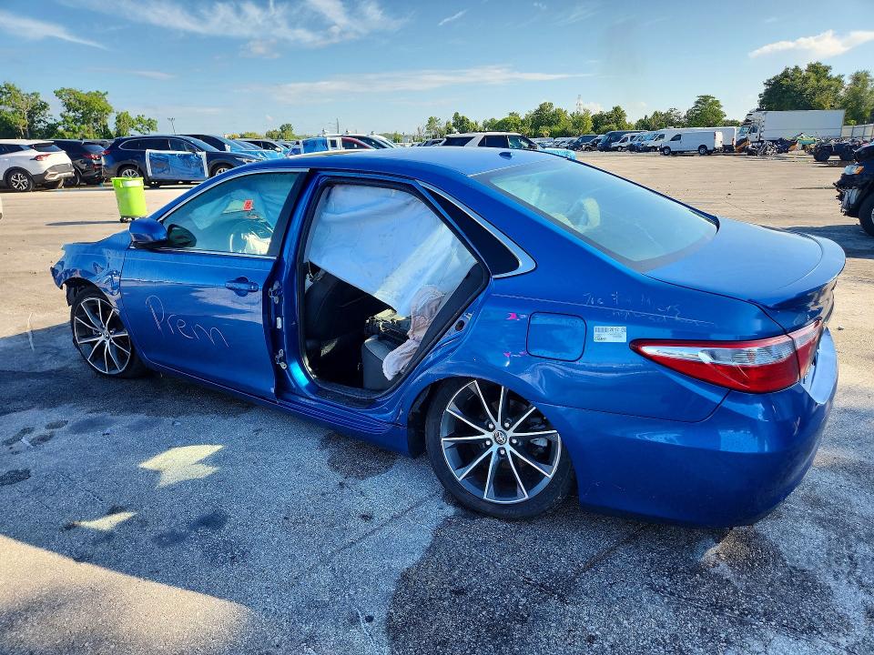 2017 Toyota Camry მანქანა იყიდება აუქციონზე, vin: 4T1BF1FK2HU785031, აუქციონის ნომერი: 59154286