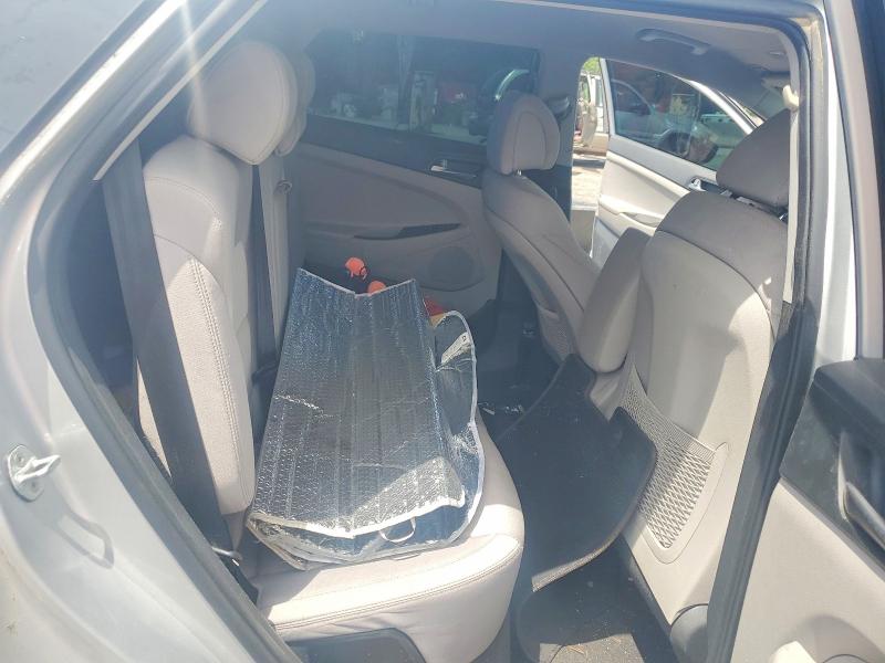 Продажа на аукционе авто 2017 Hyundai Tucson, vin: KM8J33A48HU312064, номер лота: 62098316