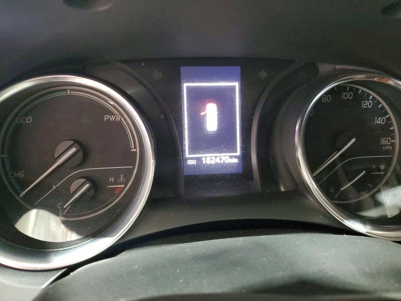 60185886 :رقم المزاد ، 4T1L31AK9LU010979 vin ، 2020 Toyota Camry مزاد بيع