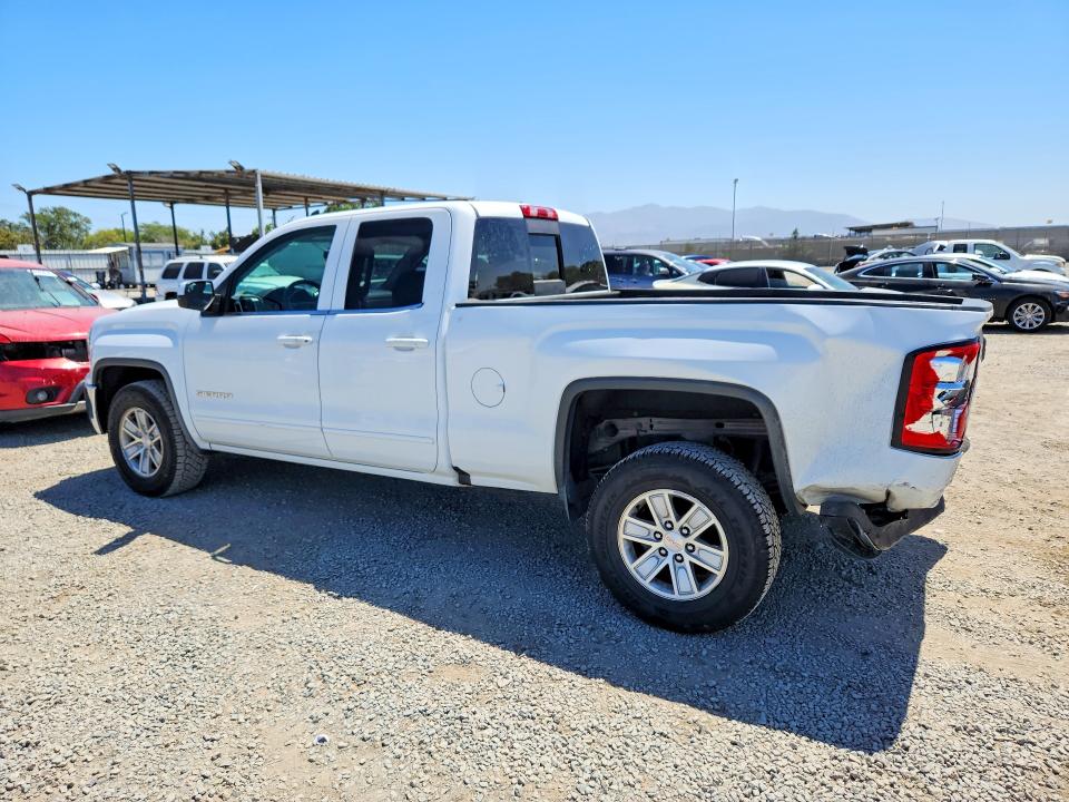 60212546 :رقم المزاد ، 1GTR1MEC5JZ360392 vin ، 2018 Gmc Sierra مزاد بيع