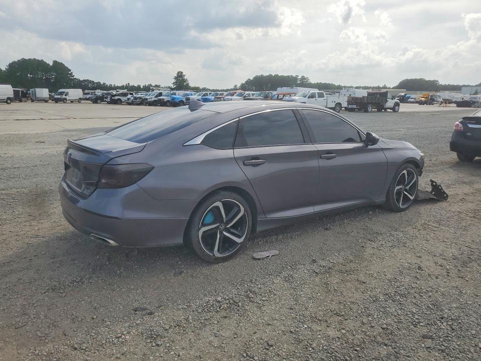 Продажа на аукционе авто 2018 Honda Accord, vin: 1HGCV2F36JA049390, номер лота: 61738806