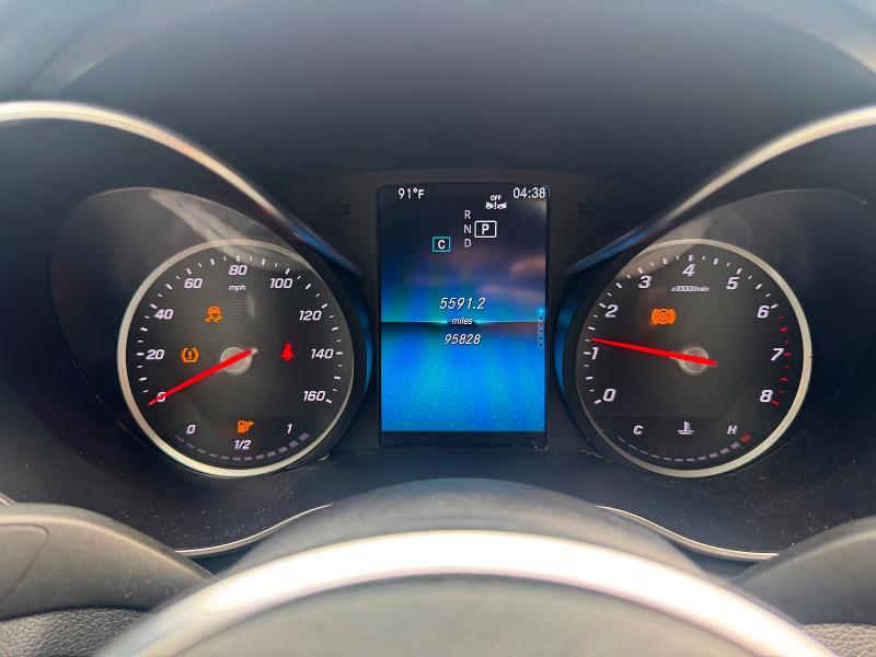61435606 :رقم المزاد ، 55SWF8EB5KU305546 vin ، 2019 Mercedes-benz C مزاد بيع