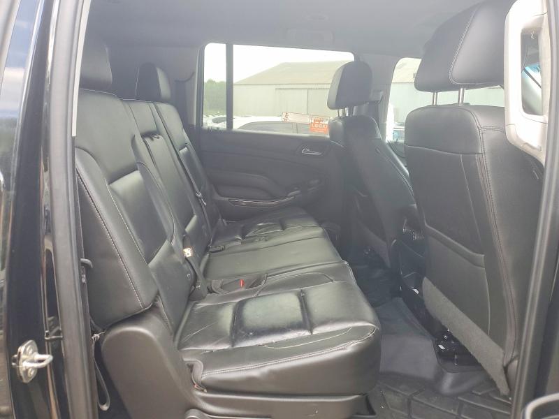 62168876 :رقم المزاد ، 1GNSKHKC1KR158958 vin ، 2019 Chevrolet Suburban مزاد بيع