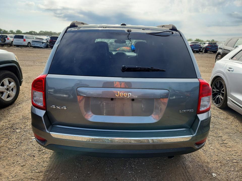 59330616 :رقم المزاد ، 1C4NJDCB4DD271889 vin ، 2013 Jeep Compass مزاد بيع