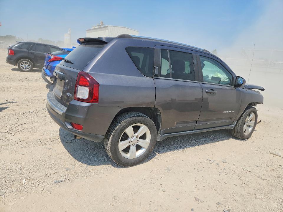 2015 Jeep Compass მანქანა იყიდება აუქციონზე, vin: 1C4NJDEBXFD371043, აუქციონის ნომერი: 61412576