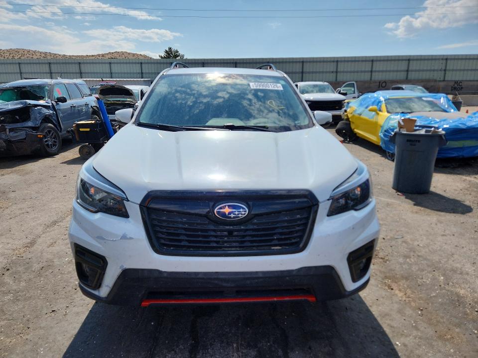 59900126 :رقم المزاد ، JF2SKARC7MH529606 vin ، 2021 Subaru Forester مزاد بيع