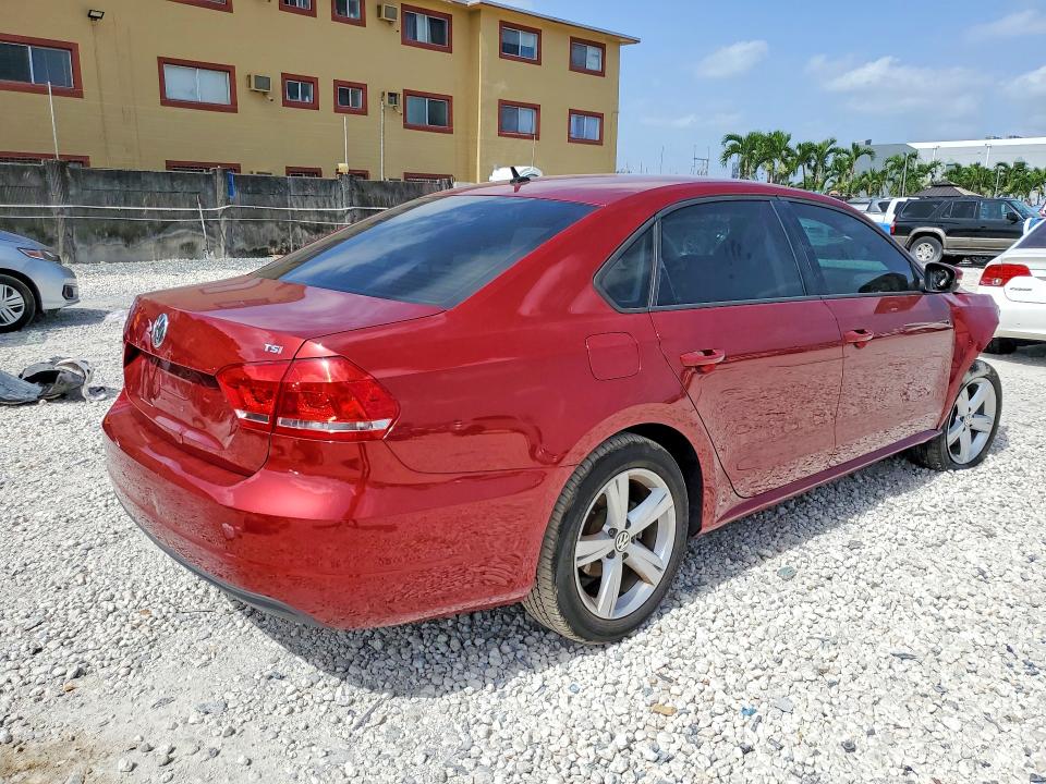 Продаж на аукціоні авто 2015 Volkswagen Passat, vin: 1VWAS7A30FC016459, номер лоту: 60439036