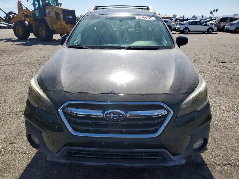 60394126 :رقم المزاد ، 4S4BSACC3J3385502 vin ، 2018 Subaru Outback مزاد بيع