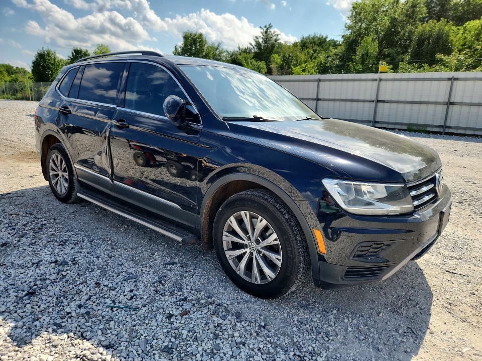 Продаж на аукціоні авто 2018 Volkswagen Tiguan, vin: 3VV3B7AX6JM041714, номер лоту: 60309806
