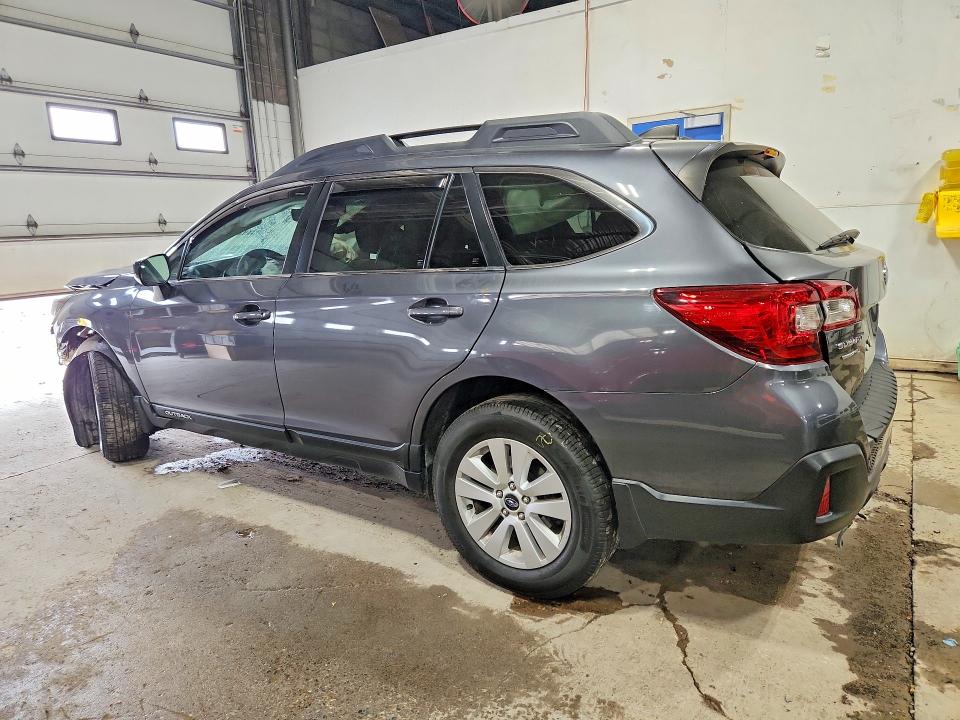 Продажа на аукционе авто 2018 Subaru Outback, vin: 4S4BSACC5J3312972, номер лота: 61422506