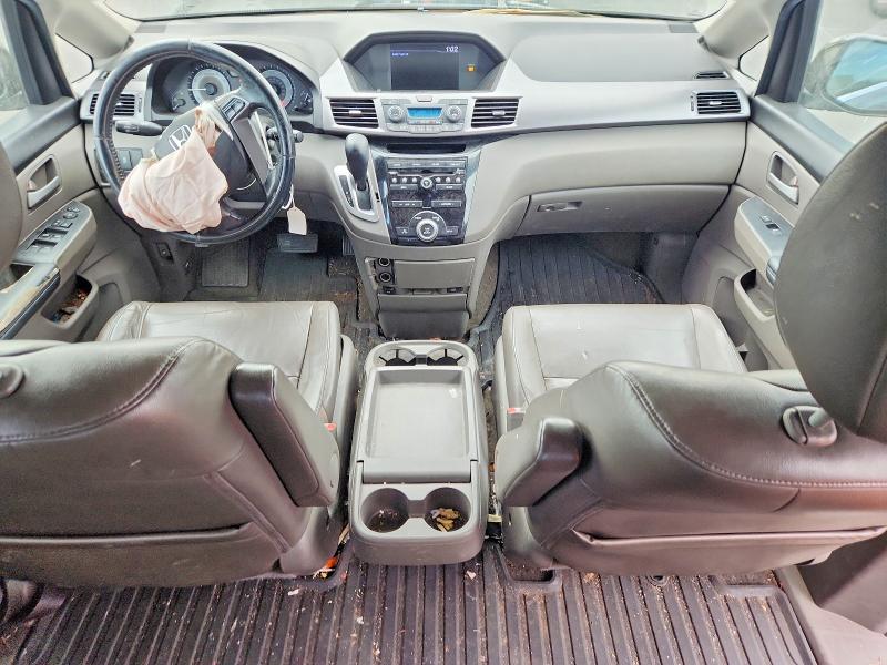 60862106 :رقم المزاد ، 5FNRL5H68DB045909 vin ، 2013 Honda Odyssey مزاد بيع