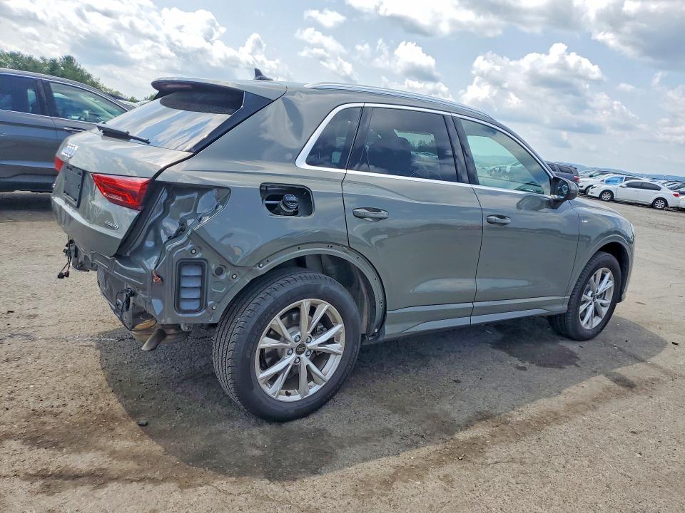 85621155 :رقم المزاد ، WA1DECF39S1033544 vin ، 2025 Audi Q3 مزاد بيع