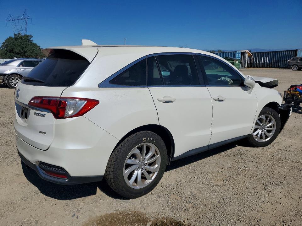 62715396 :رقم المزاد ، 5J8TB4H57HL028890 vin ، 2017 Acura Rdx مزاد بيع