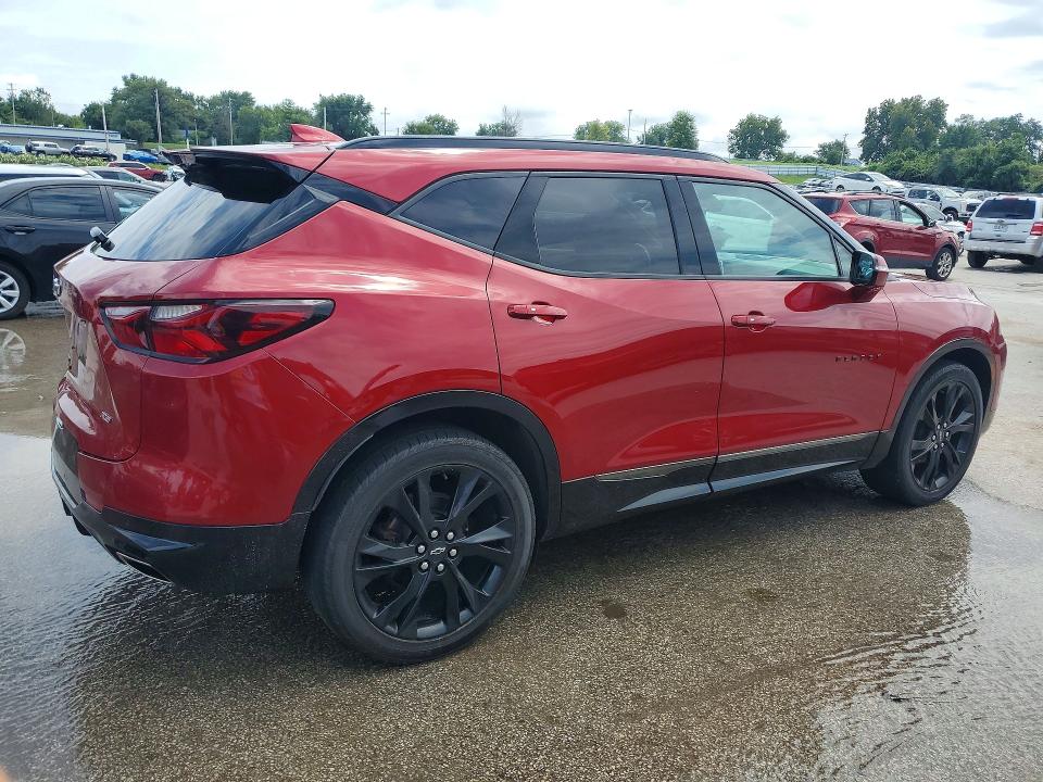 63334316 :رقم المزاد ، 3GNKBKRSXMS504807 vin ، 2021 Chevrolet Blazer مزاد بيع