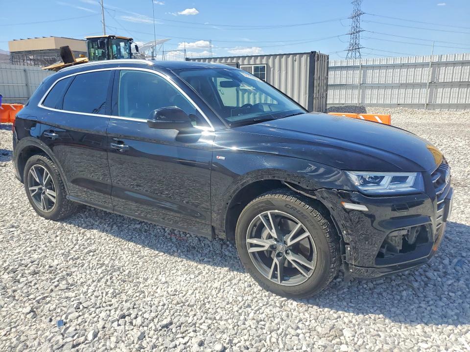 61723706 :رقم المزاد ، WA1E2AFY6L2061617 vin ، 2020 Audi Q5 E مزاد بيع