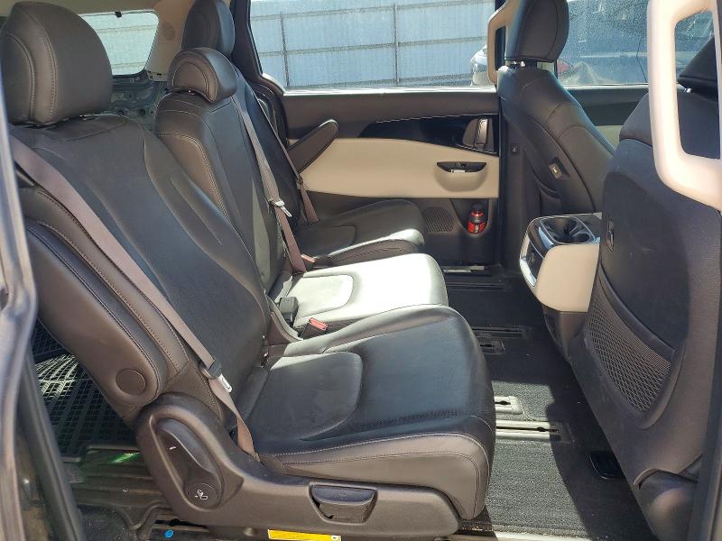 61760446 :رقم المزاد ، KNDNC5H32N6090846 vin ، 2022 Kia Carnival مزاد بيع