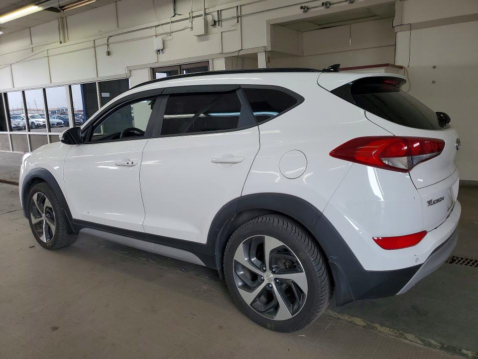 61589466 :رقم المزاد ، KM8J3CA22JU690692 vin ، 2018 Hyundai Tucson مزاد بيع