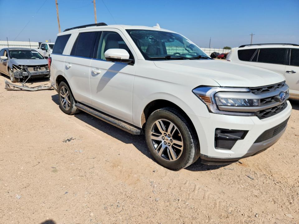 2024 Ford Expedition მანქანა იყიდება აუქციონზე, vin: 1FMJU1J87REA21863, აუქციონის ნომერი: 62136736