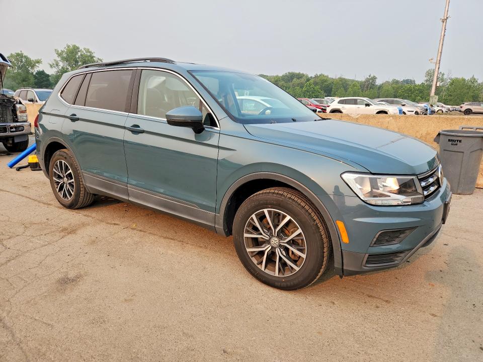 Продажа на аукционе авто 2019 Volkswagen Tiguan, vin: 3VV2B7AX6KM136092, номер лота: 61585956