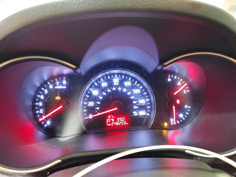 2014 Kia Sorento მანქანა იყიდება აუქციონზე, vin: 5XYKT3A60EG528787, აუქციონის ნომერი: 61740726