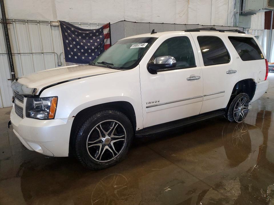 59852746 :رقم المزاد ، 1GNSKCE08CR245858 vin ، 2012 Chevrolet Tahoe مزاد بيع