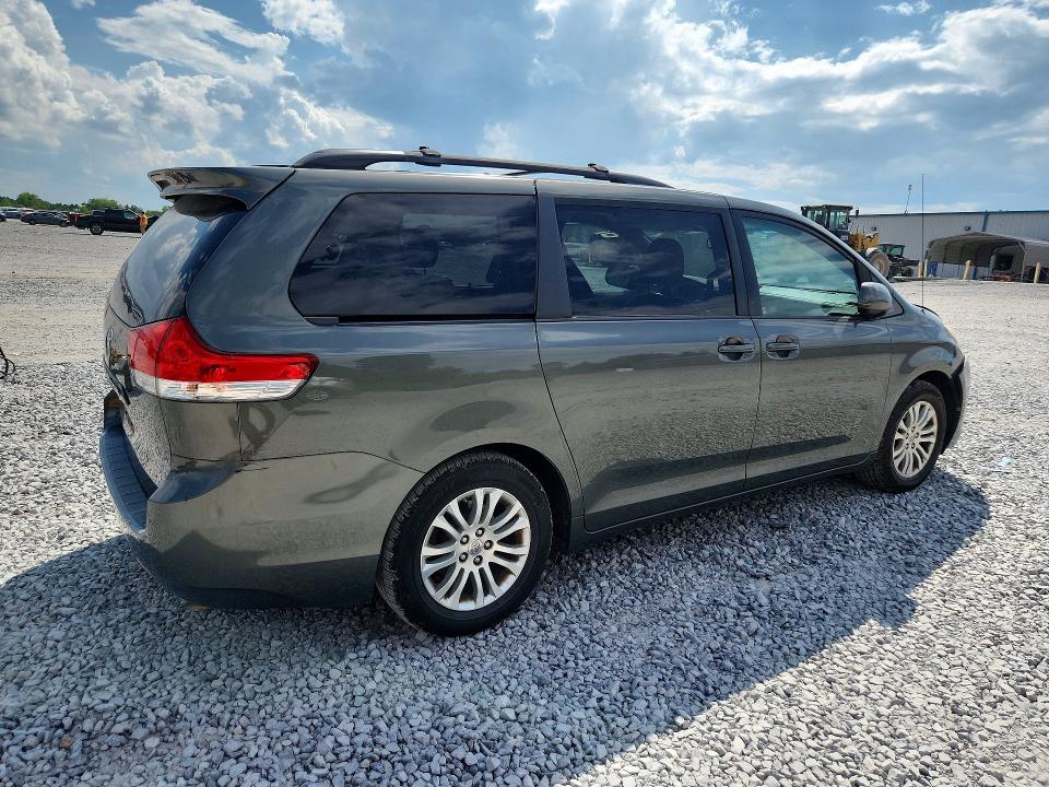 Aukcja sprzedaży 2012 Toyota Sienna, vin: 5TDYK3DC2CS239702, numer aukcji: 60324756