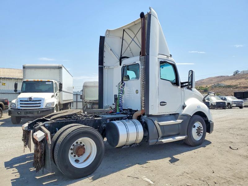 2016 Kenworth T680 მანქანა იყიდება აუქციონზე, vin: 1XKYA48X7GJ124851, აუქციონის ნომერი: 57911836
