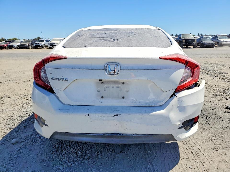 63350716 :رقم المزاد ، 2HGFC2F53JH592993 vin ، 2018 Honda Civic مزاد بيع