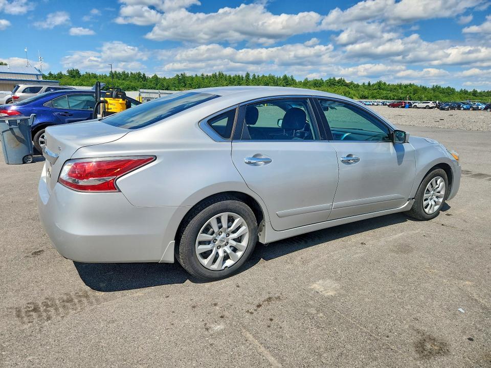 61758086 :رقم المزاد ، 1N4AL3AP9FC195179 vin ، 2015 Nissan Altima مزاد بيع