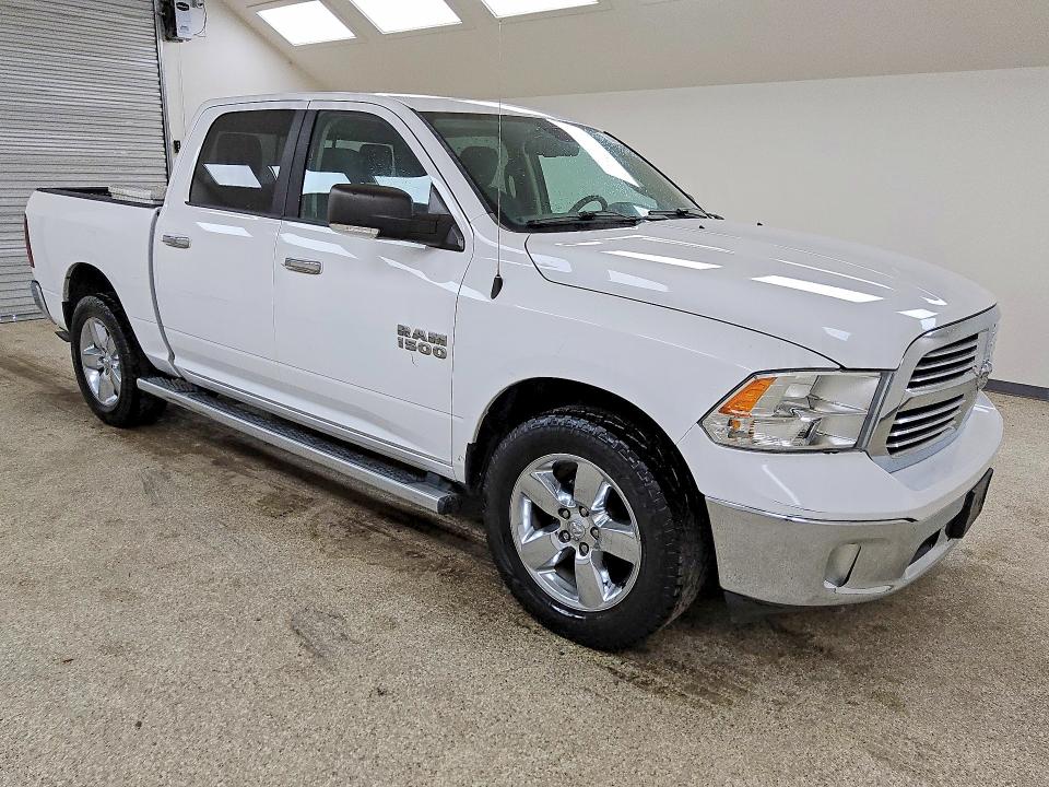 Продажа на аукционе авто 2015 Ram 1500, vin: 1C6RR7LG5FS688712, номер лота: 61892066