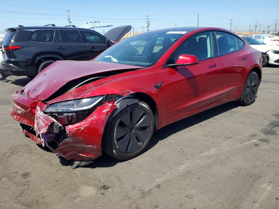 62877246 :رقم المزاد ، 5YJ3E1EA3TF212449 vin ، 2026 Tesla Model 3 مزاد بيع
