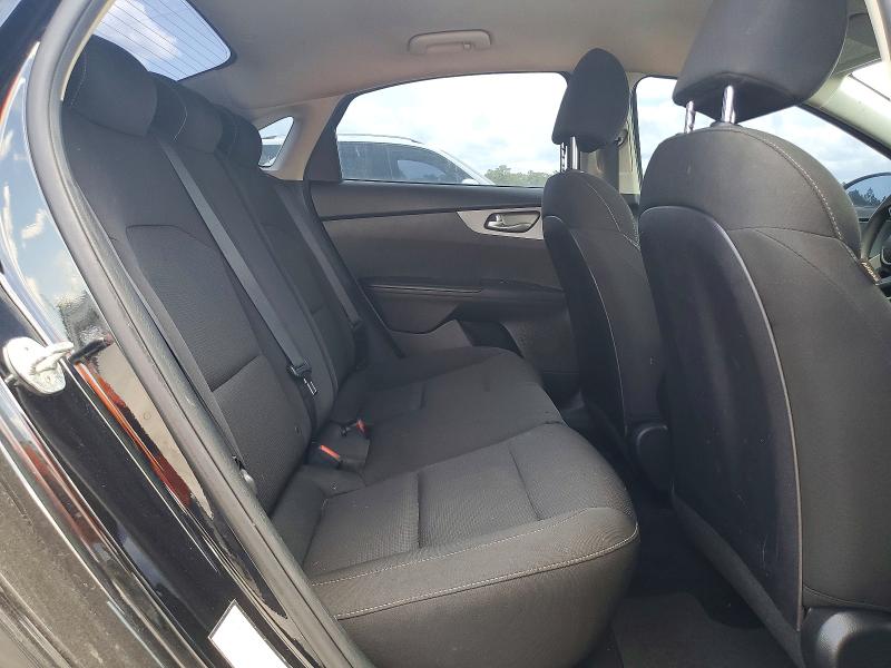 Продажа на аукционе авто 2021 Kia Forte, vin: 3KPF24AD5ME339329, номер лота: 61569666