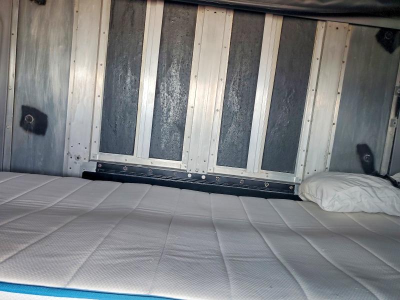 60999306 :رقم المزاد ، 1FUJA6BD31LH66871 vin ، 2001 Freightliner Columbia 1 مزاد بيع