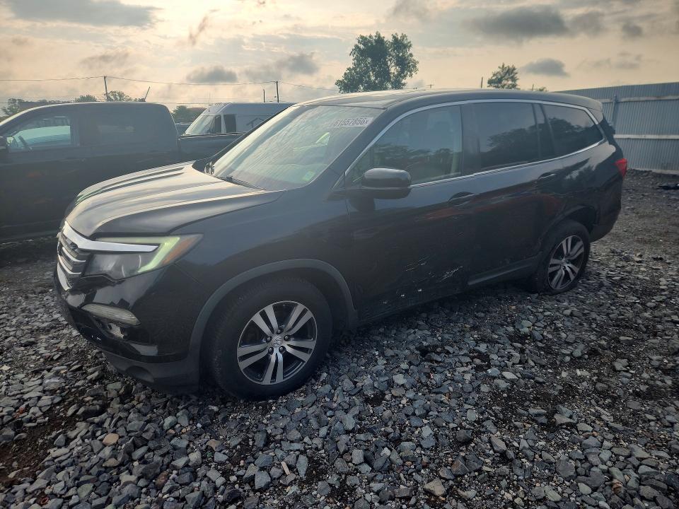 Auction sale of the 2016 Honda Pilot, vin: 5FNYF6H50GB008700, lot number: 61557856