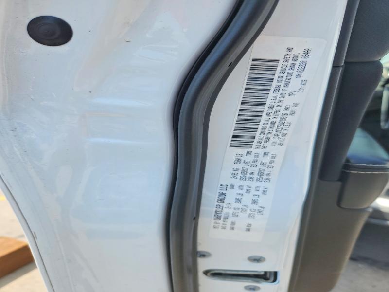 63567006 :رقم المزاد ، 1C4PJMCS7EW219316 vin ، 2014 Jeep Cherokee مزاد بيع