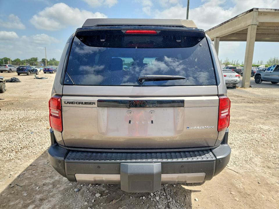 60593076 :رقم المزاد ، JTEABFAJXR5007834 vin ، 2024 Toyota Land Cruiser مزاد بيع