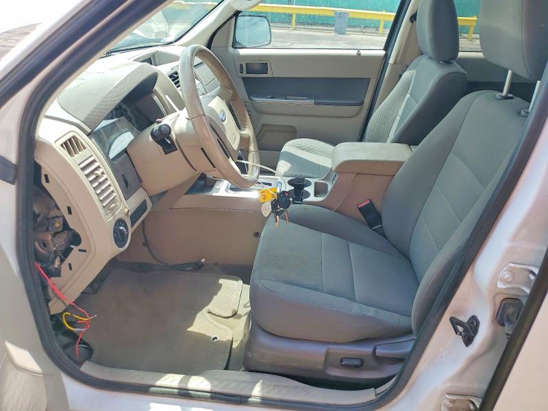 62520846 :رقم المزاد ، 1FMCU59369KA17958 vin ، 2009 Ford Escape مزاد بيع