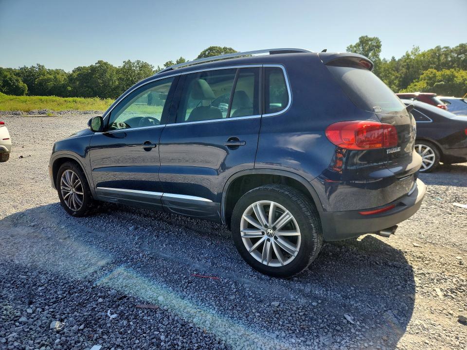 60854416 :رقم المزاد ، WVGBV3AX4EW565391 vin ، 2014 Volkswagen Tiguan مزاد بيع