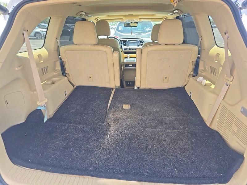 2015 Toyota Highlander მანქანა იყიდება აუქციონზე, vin: 5TDYKRFH9FS097073, აუქციონის ნომერი: 61456076