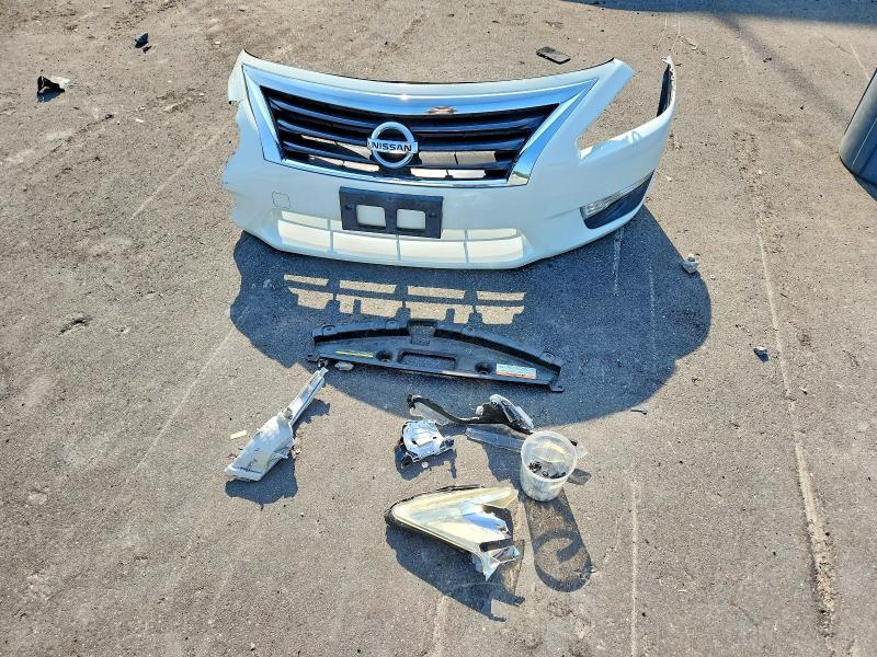 62995056 :رقم المزاد ، 1N4AL3AP8FN868399 vin ، 2015 Nissan Altima مزاد بيع