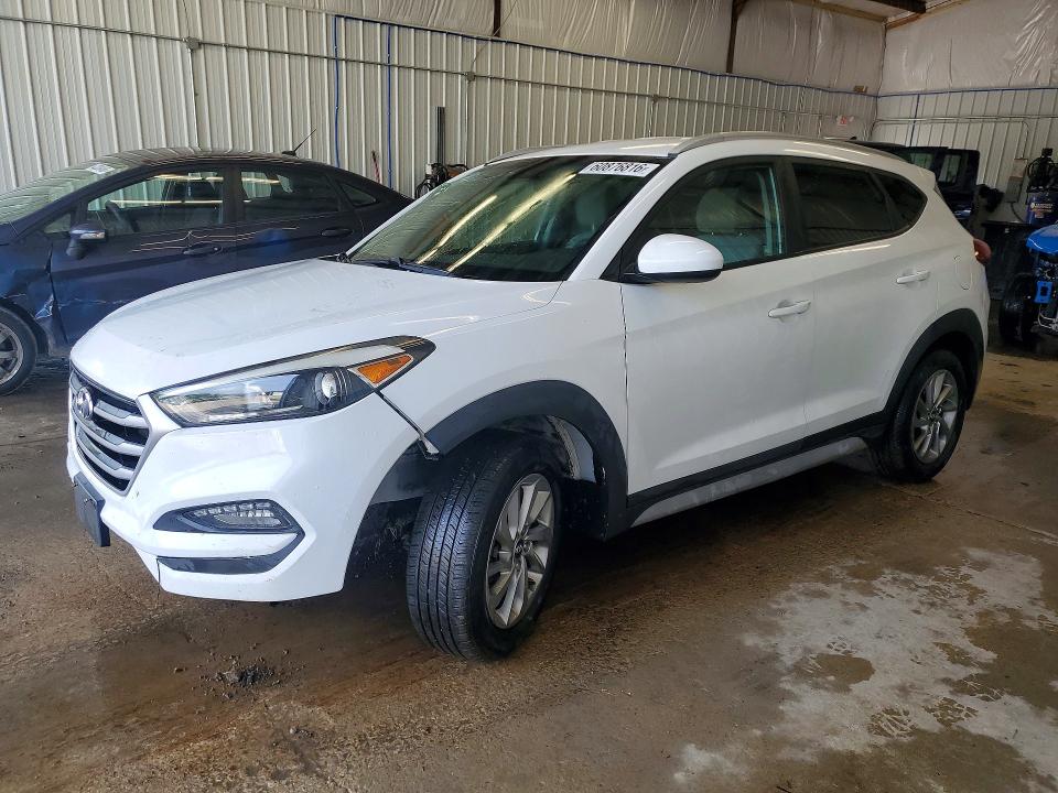 60876816 :رقم المزاد ، KM8J3CA46JU713599 vin ، 2018 Hyundai Tucson مزاد بيع