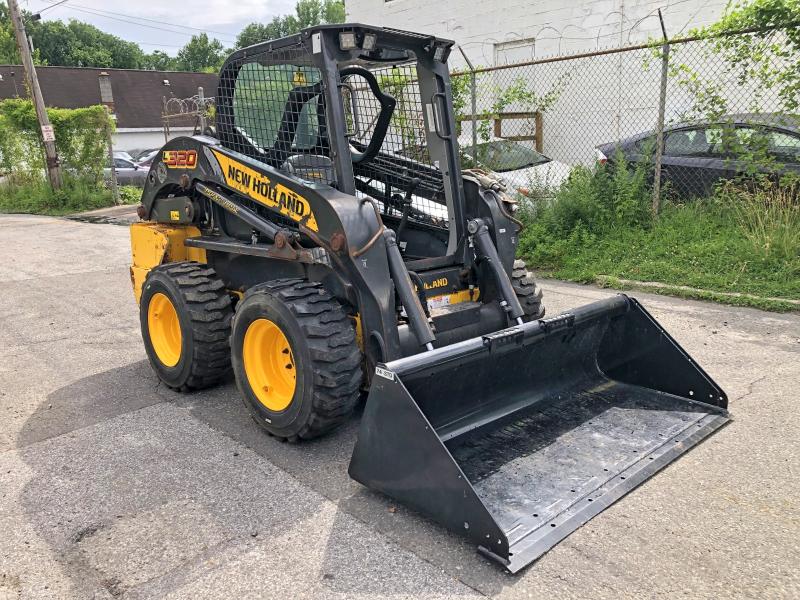 Продаж на аукціоні авто 2023 New Holland L230, vin: JAF0L320TPM452065, номер лоту: 59727526
