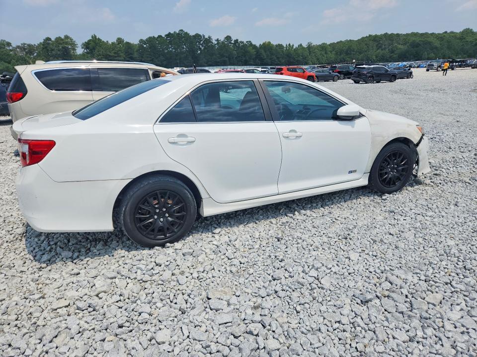 2014 Toyota Camry Hybrid მანქანა იყიდება აუქციონზე, vin: 4T1BD1FK9EU134500, აუქციონის ნომერი: 62709836