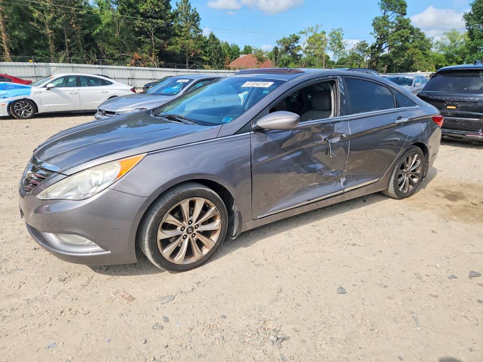 61664316 :رقم المزاد ، 5NPEC4AC2CH384271 vin ، 2012 Hyundai Sonata مزاد بيع