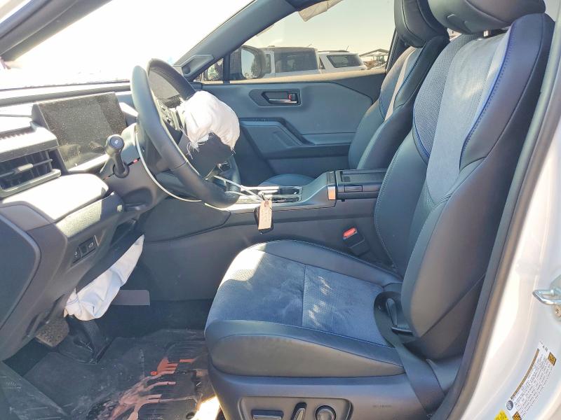 2026 Toyota Rav4 მანქანა იყიდება აუქციონზე, vin: JTM6CRAV1TJ002399, აუქციონის ნომერი: 60692636