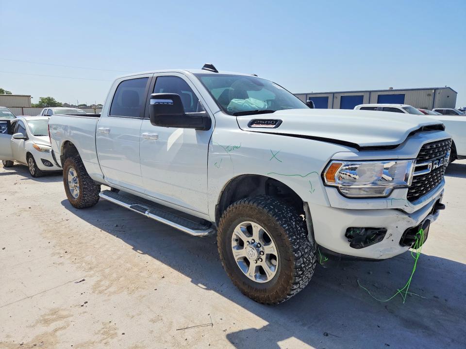 61391956 :رقم المزاد ، 3C6UR5DJ6RG386253 vin ، 2024 Ram 2500 مزاد بيع