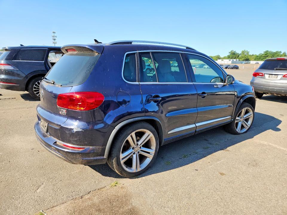 62326066 :رقم المزاد ، WVGBV7AX8GW097353 vin ، 2016 Volkswagen Tiguan مزاد بيع