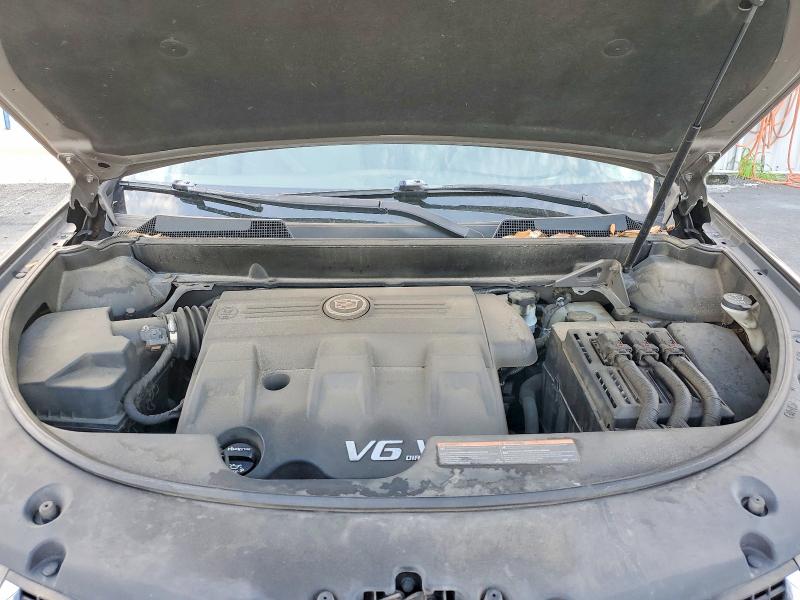 2014 Cadillac Srx მანქანა იყიდება აუქციონზე, vin: 3GYFNBE37ES647676, აუქციონის ნომერი: 61203186