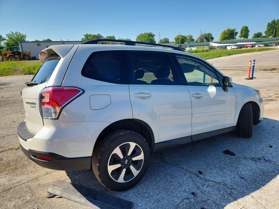 Aukcja sprzedaży 2017 Subaru Forester, vin: JF2SJAGC8HH513300, numer aukcji: 60838016