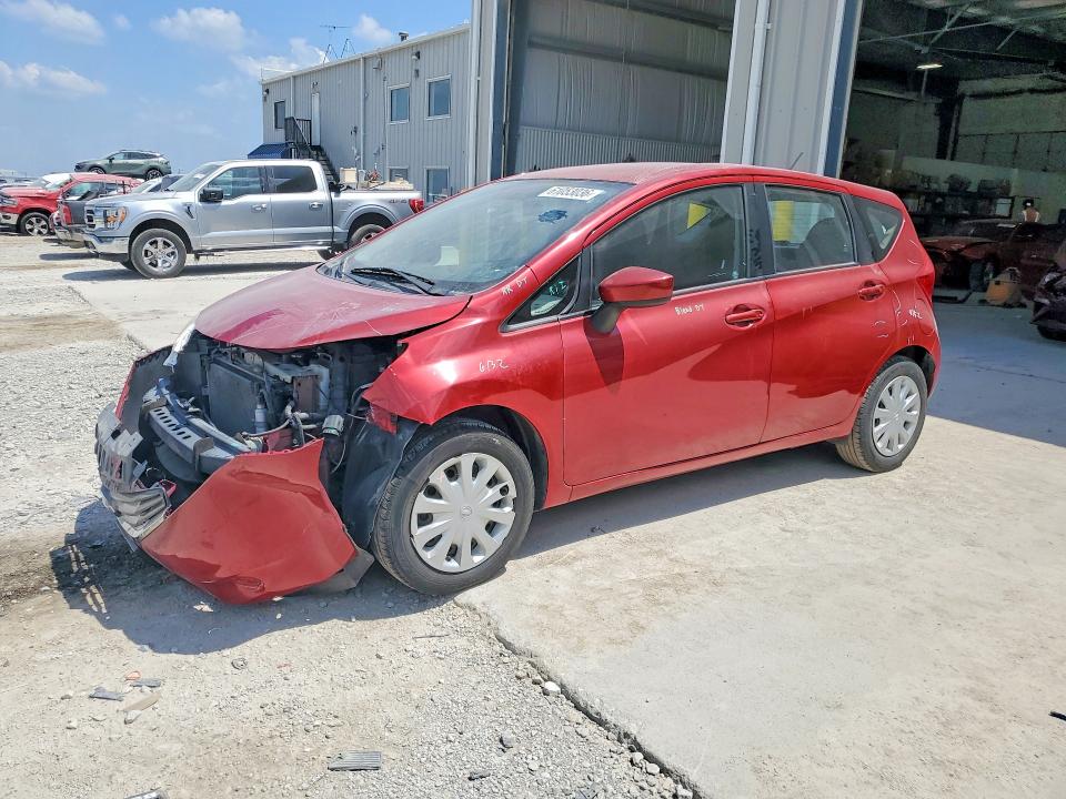 2015 Nissan Versa Note მანქანა იყიდება აუქციონზე, vin: 3N1CE2CP0FL393631, აუქციონის ნომერი: 61053036